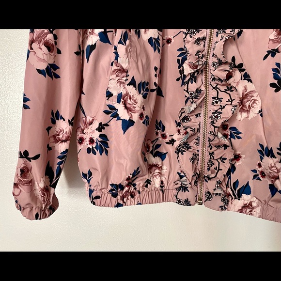 EUC Kate Spade Pink Ruffle Rose Hooded Anorak Sz S - Picture 6 of 8